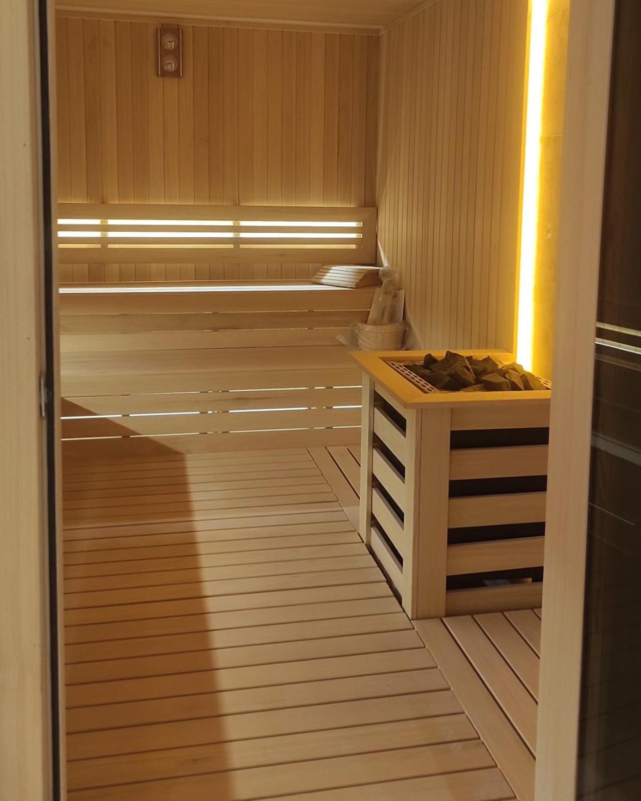 Skopje Sky City 19Th Floor Twin & 12Th Floor & 25Th & 33 Floor Apartments & With Pool & Spa & Gym & Parking Included In Price Exterior foto