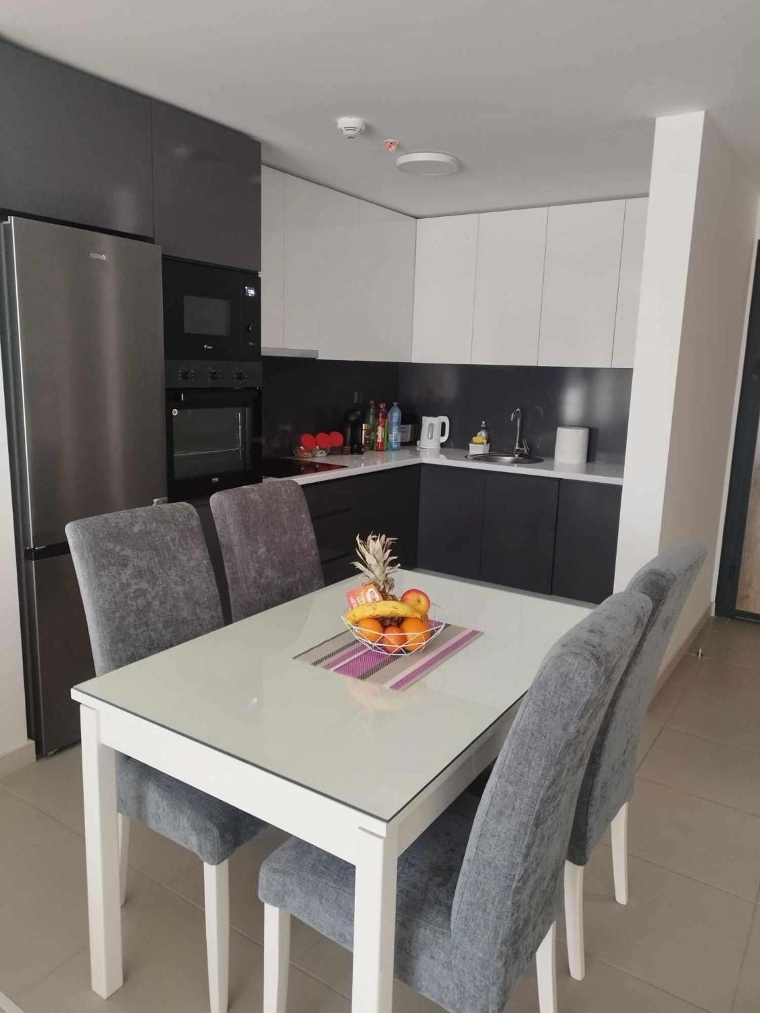 Skopje Sky City 19Th Floor Twin & 12Th Floor & 25Th & 33 Floor Apartments & With Pool & Spa & Gym & Parking Included In Price Exterior foto